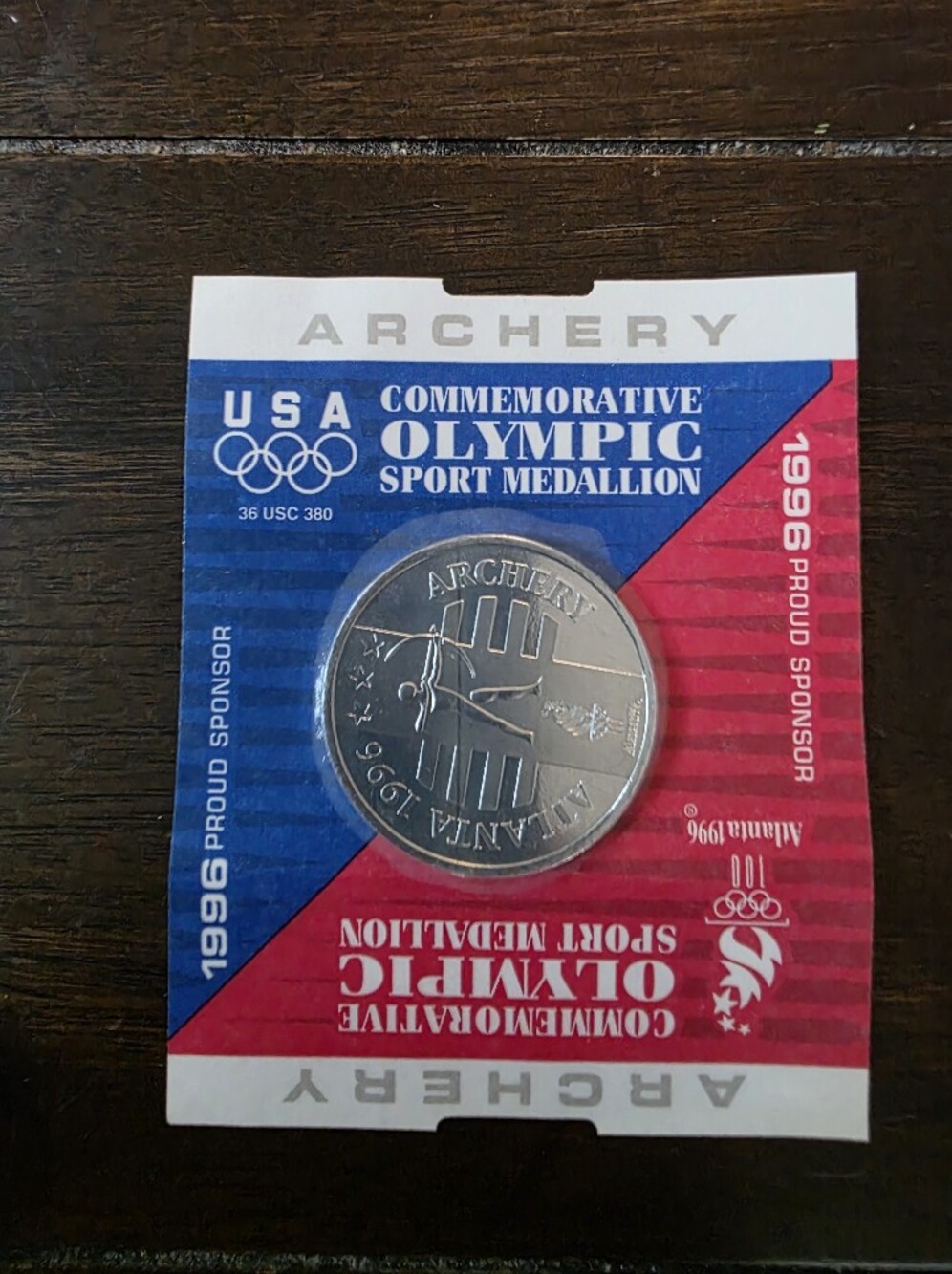 Vintage 1996 USA Commemorative Olympic Archery Sport Medallion Authentic New